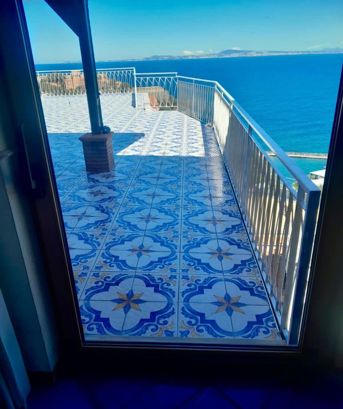 The Dreamer'S Terrace Vico Equense Bagian luar foto