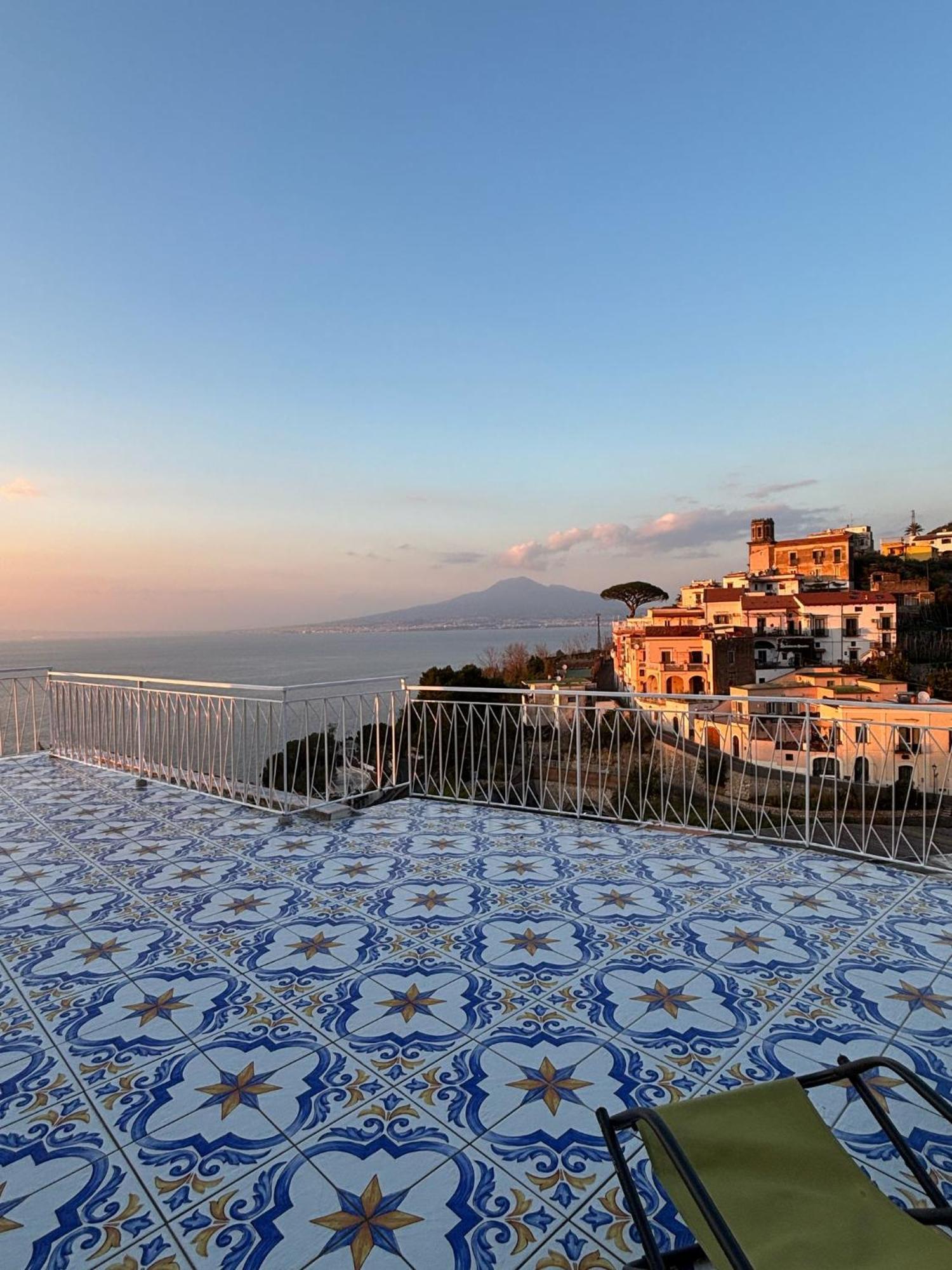 The Dreamer'S Terrace Vico Equense Bagian luar foto